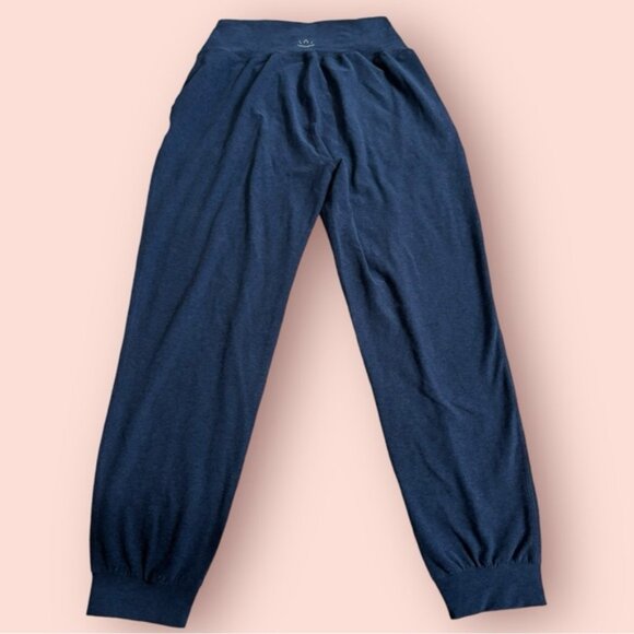 Beyond Yoga Spacedye Midi Jogger in Nocturnal Navy size medium - Picture 4 of 7